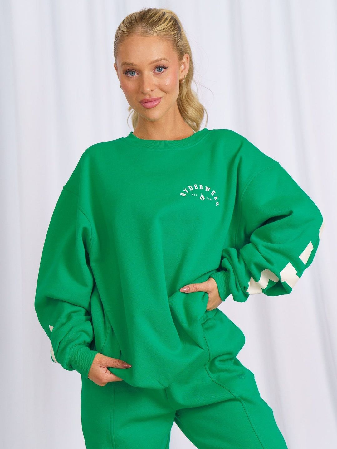 Толстовка UNISEX Collegiate Sweater Green
