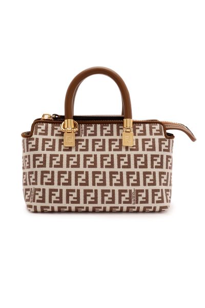 Коричневая женская сумка Fendi